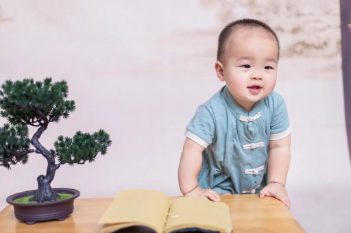 代怀包生男孩医院怀孕中期总是口渴